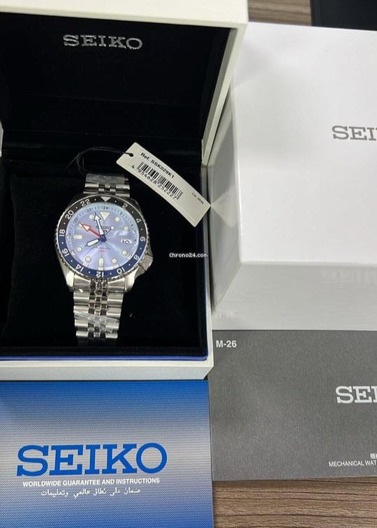 Seiko 5 Sports Automatic GMT SKX Sports Style Asia Exclusive Limited Edition Ice Blue Dial Silver Steel Strap Watch For Men - SSK029K1 - Image 5